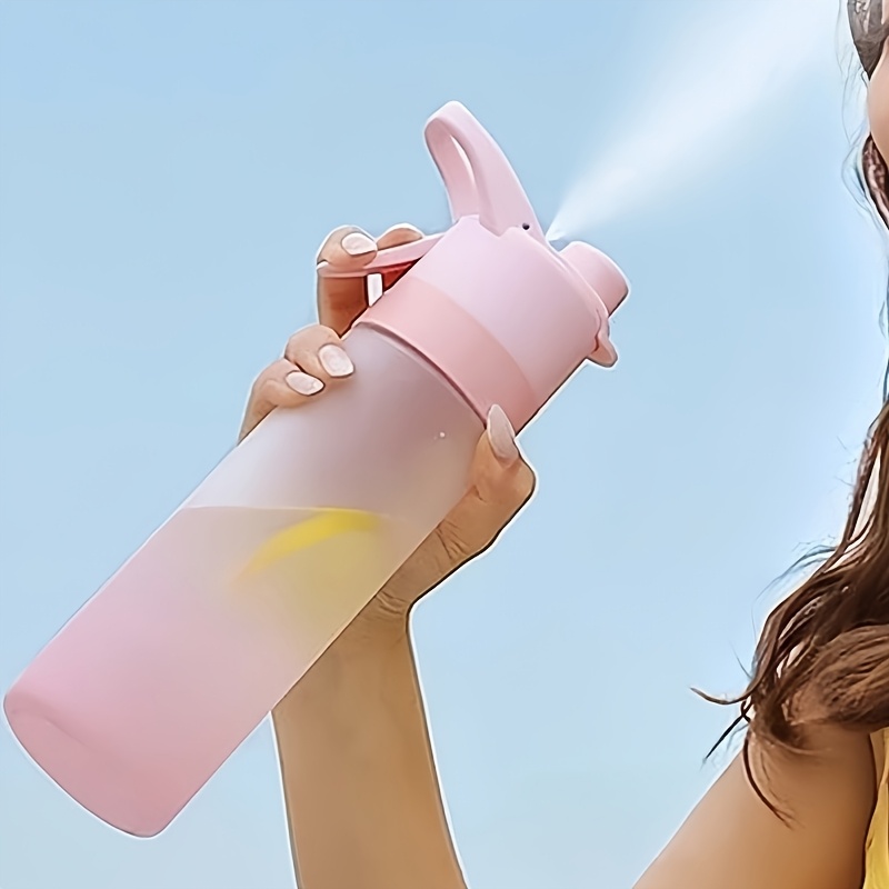 Yoga Fitness Gifts - Botella de agua portátil con rociador,