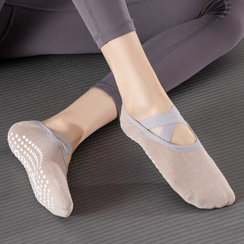 Calcetines de Yoga Profesional - Yoga & Fitness Classes By Niharika Zirakpur Reviews reseña y precio