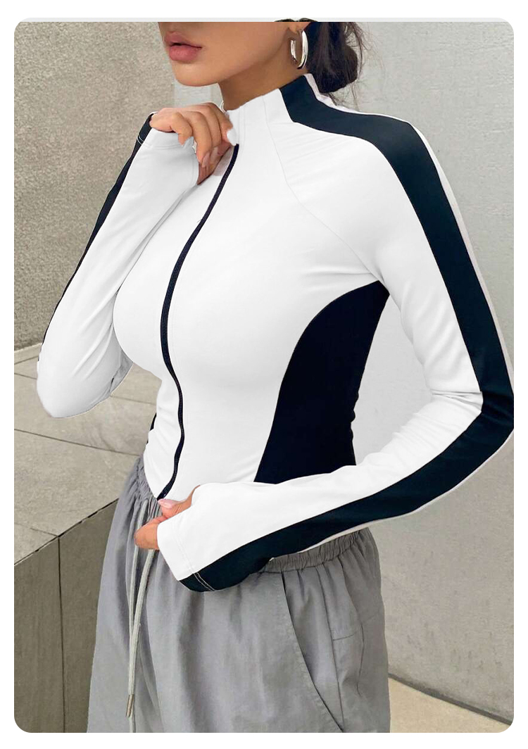 Chaqueta de yoga con cuello al - Yoga & Fitness Classes By Niharika Zirakpur Reviews reseña y precio