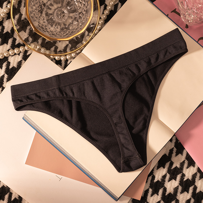 Tanga Sexy de Cintura Baja par - Yoga & Fitness Classes By Niharika Zirakpur Reviews reseña y precio